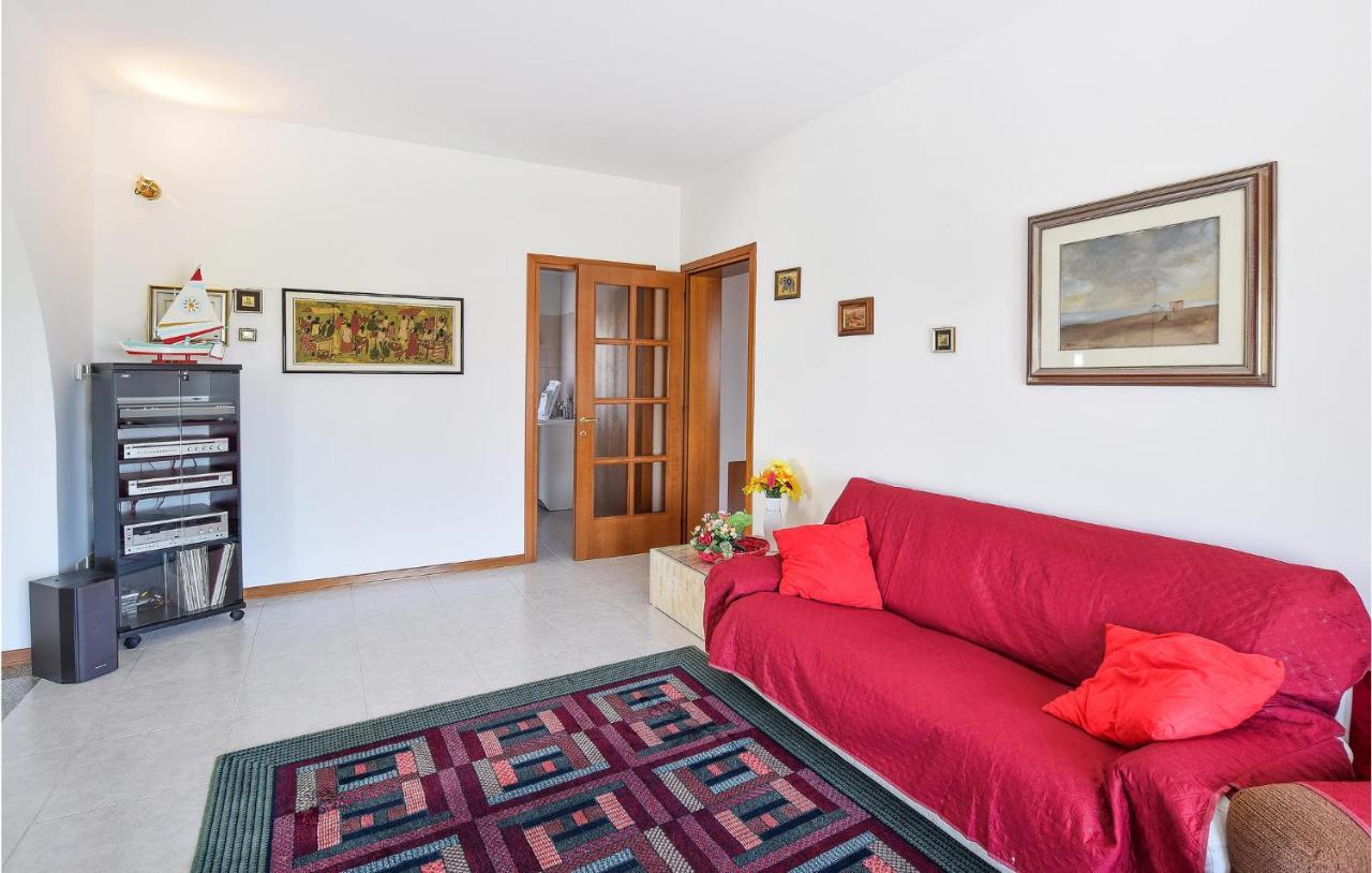 2 Bedroom Cozy Apartment In Grado Exterior photo